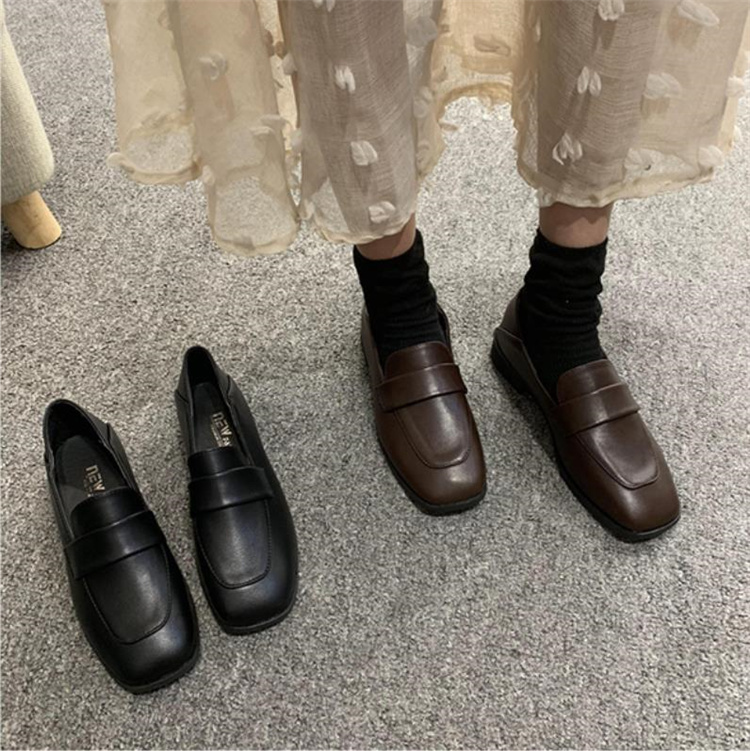 独特の存在感。激安セール イギリス風 小さな革の靴 2021 春秋 新品 レトロ 太いヒール シングルシューズ