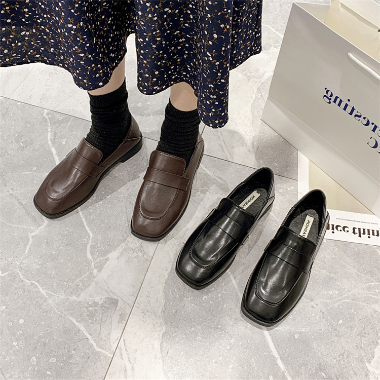 韓国ファッション イギリス風 レトロ スクエアトゥ 柔らかい皮 小さな革の靴 カレッジ シングルシューズ