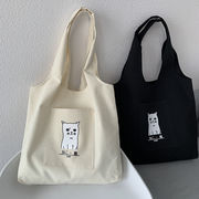 バッグ　猫柄　トートバッグ　キャンバス　大容量　韓国ファッション　オシャレ