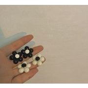 お花ピアス｜イヤリング