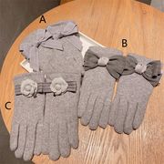 秋冬手袋　5本指　花　リボン　あったか　レディース　スマホ対応　韓国ファッション