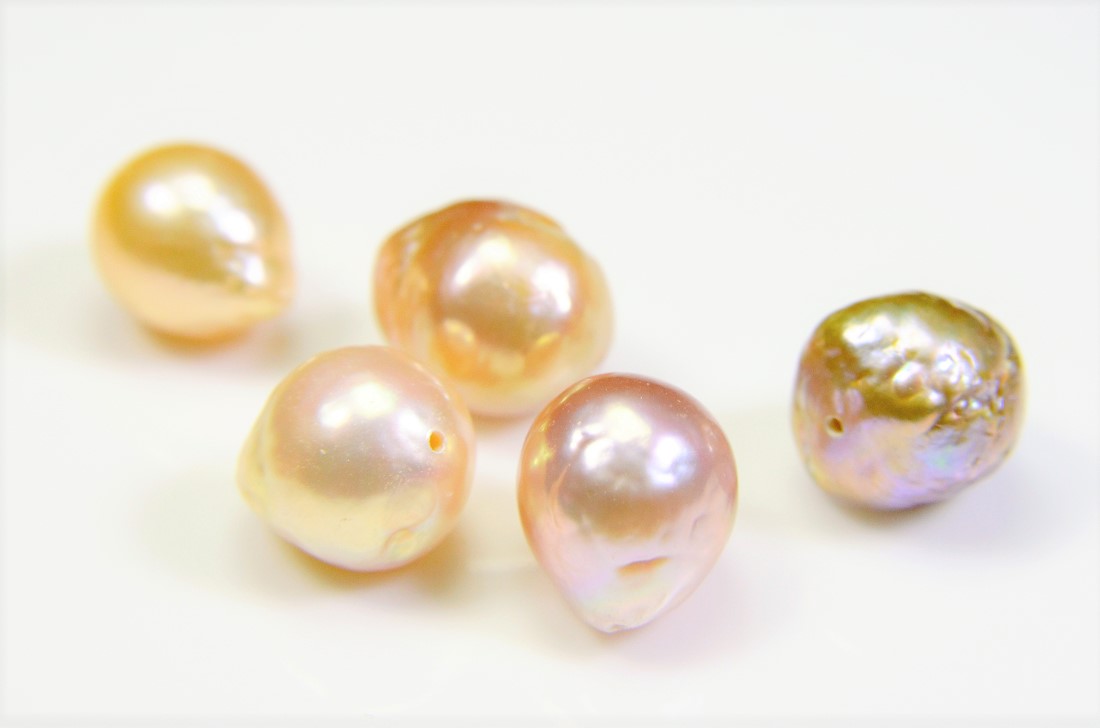 【大特価！】天然淡水パール（バロックパール）真珠/ナチュラル真珠パーツ/トレンドパーツ