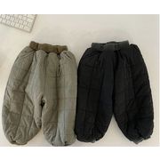 冬の新しいスタイルの外国人の男の子と女の子の韓国語バージョンの綿のズボン暖かくて厚いズボン