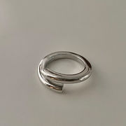 指輪　アクセサリー　レディース　ファッション　デザイン　メタル　シンプル