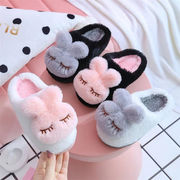 【子供靴】韓国ファッション　フワフワ　靴　シューズ　冬　キッズ靴　カジュアル系　女の子