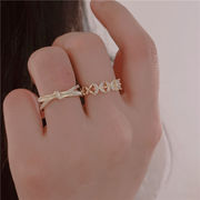 指輪　リング　アクセサリー　韓国ファッション　金属　デザイン　貝殻　交差
