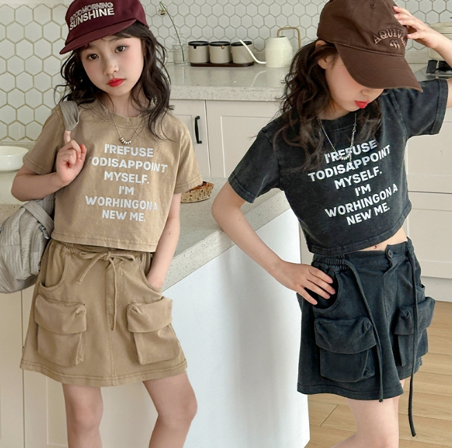2024 夏 韓国風子供服 ベビー服 英文字柄    トップス Tシャツ OR  スカート  女の子