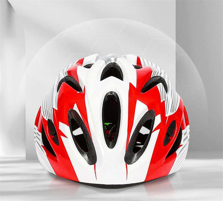 新しいデザイン 頭部保護 自転車用ヘルメット 子供用ヘルメット バランスカー スケートボード