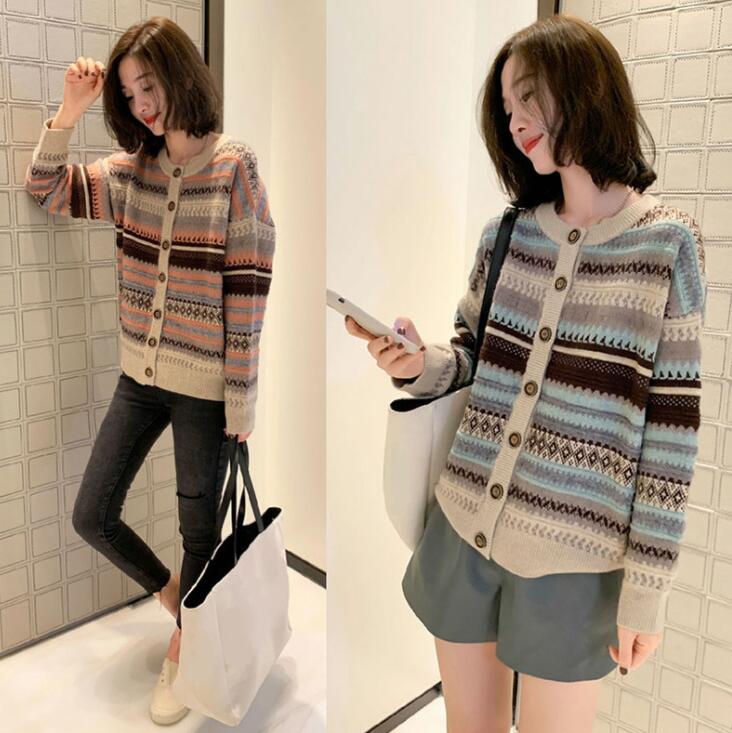 秋と冬新作　新しいデザイン韓国風ニットコートゆったり女ファッションセーター★セーターコート