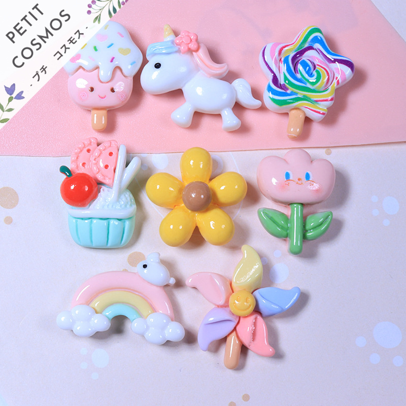 ①デコパーツ まとめ売り 手芸 ハンドメイド ユニコーン 気紛れ
