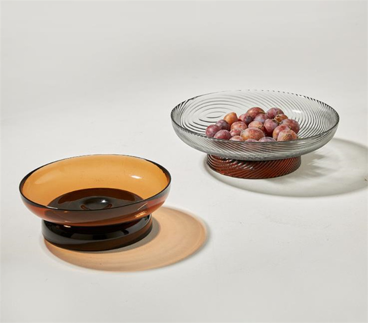 洗練されたシルエット  フルーツ皿 ガラスフルーツ皿 猫用フード皿 食卓 犬用フード皿 大人気 お茶