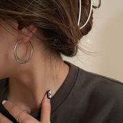 S925ポスト　ピアス　レディースアクセサリー　INS風　デザイン感　耳飾り　新作