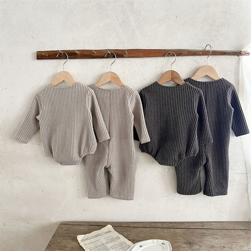 lcc ロンパース 2023秋新作 ベビー服 ロンパース リブ 長袖 カバーオール 可愛い