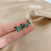 イヤリングシンプルな甘い蝶小さなスタッドピアスフランスの油絵小さな新鮮なイヤリング