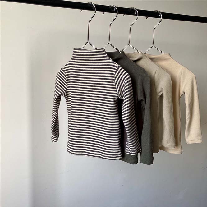 【KID】暖かい タートルネックセーター  Tシャツ　全4色