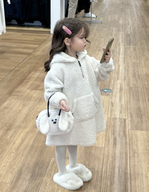 韓国風子供服 2023年冬新作 トップス 可愛い 裏起毛 防寒 ミドル