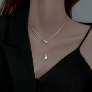 幾何学的なチタン鋼ペンダント、シンプルなスタイルのネックレス、女性、調節可能な鎖骨チェーン