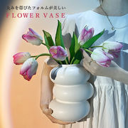 北欧 ドーナツ花瓶  一輪挿し オブジェ 装飾 おしゃれ花瓶 インスタ映え 抽象的 歪 丸み フォルム