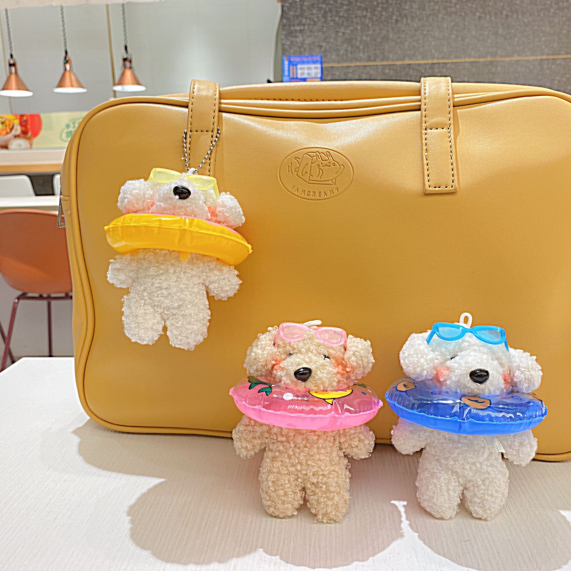 新品未使用タグ付 ボンポワン チェリートランク ぬいぐるみ 香水付