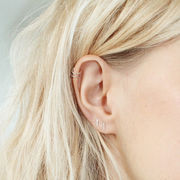 女性のヨーロッパとアメリカのシンプルな耳は、ピアスのスタッドなしで個性をクリッ