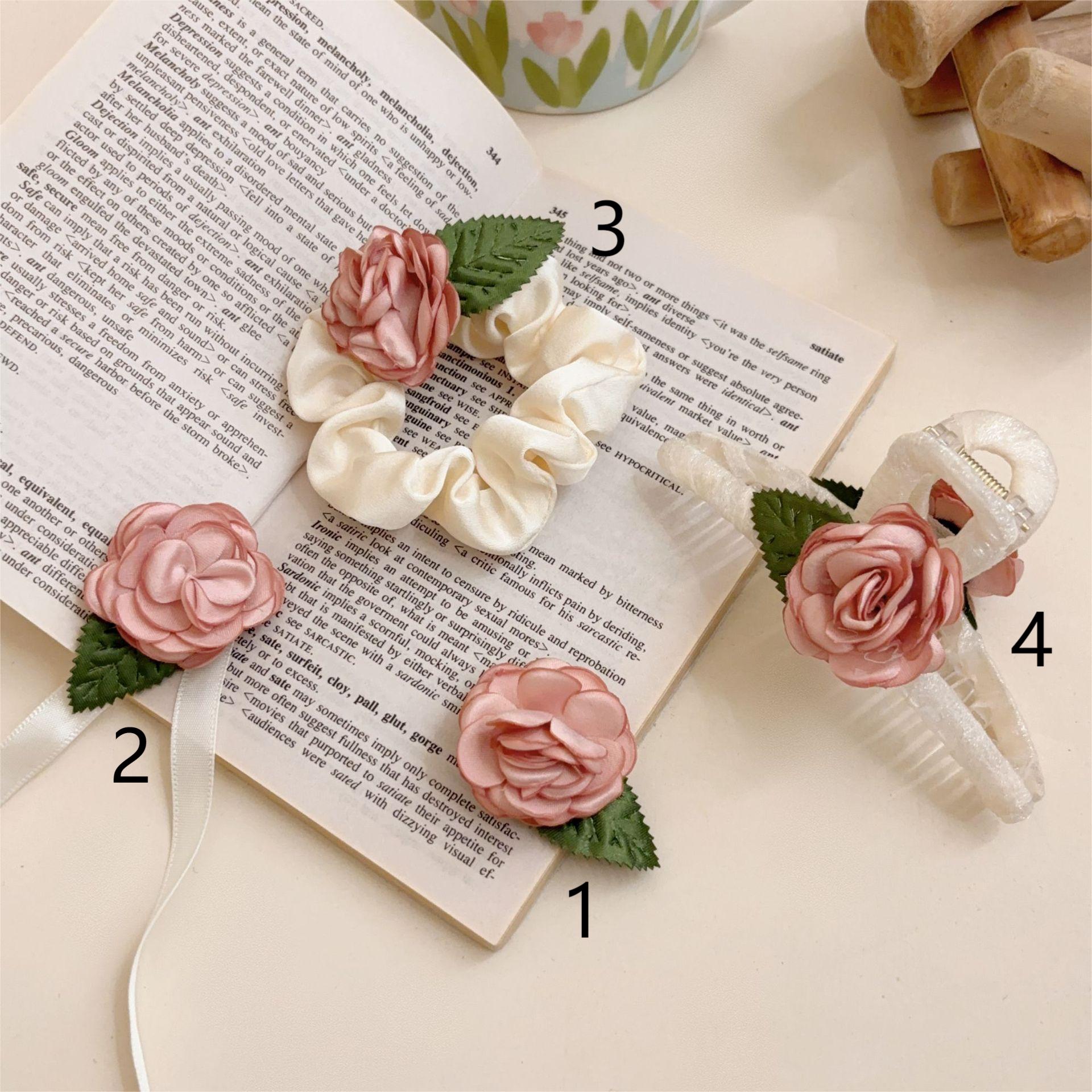ピンク薔薇のヘアピン （送料込み】【3カラー】ピンク バラ ヘア 