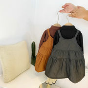 子供服、女の子の秋冬服、ハーフハイカラー長袖ボトミングシャツ＆ベストスカート2点セット