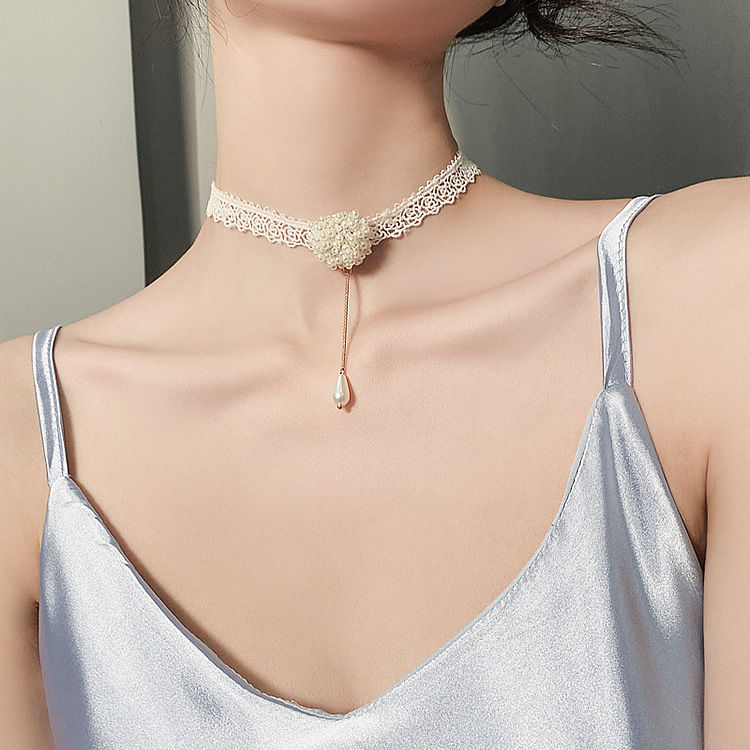 チョッカー ファッション 真珠のネックレス 花びらレース鎖骨チェーン 気質 レディースネックレス