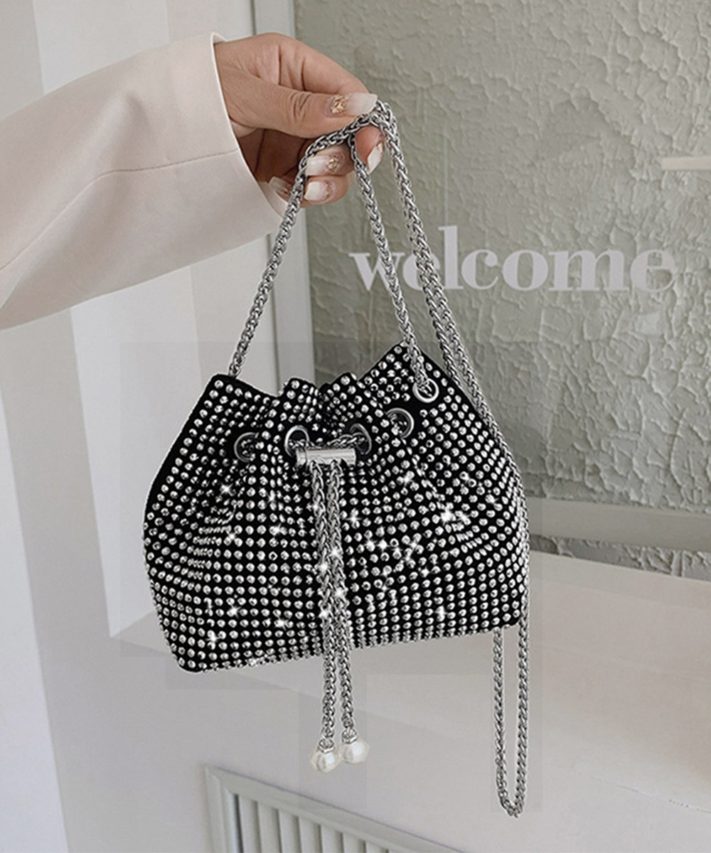 ［美品✦HALIN］チェーン巾着バッグ キラキラバッグ miniministore（ミニミニストア） キラキラ 巾着バッグ チェーンミニ