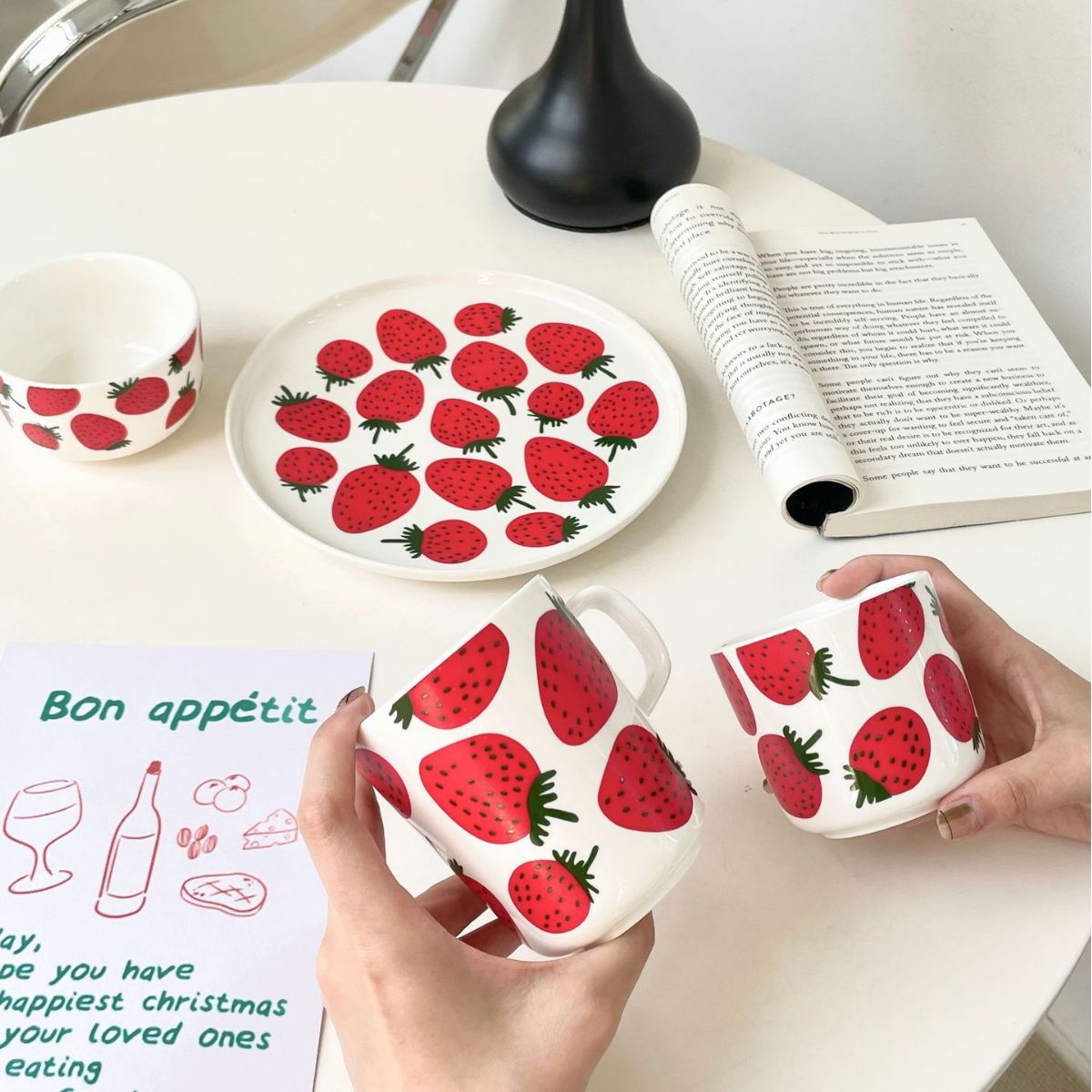 イチゴ、陶器マグ、ディスクコーヒーカップ、高級手描きコーヒー