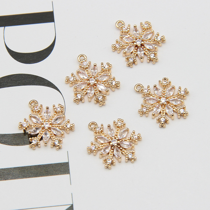 ハンドメイド 雪の花 スノーチャーム DIY ピアス材料 ラインストーン付 雪の結晶 アクセサリーパーツ 冬