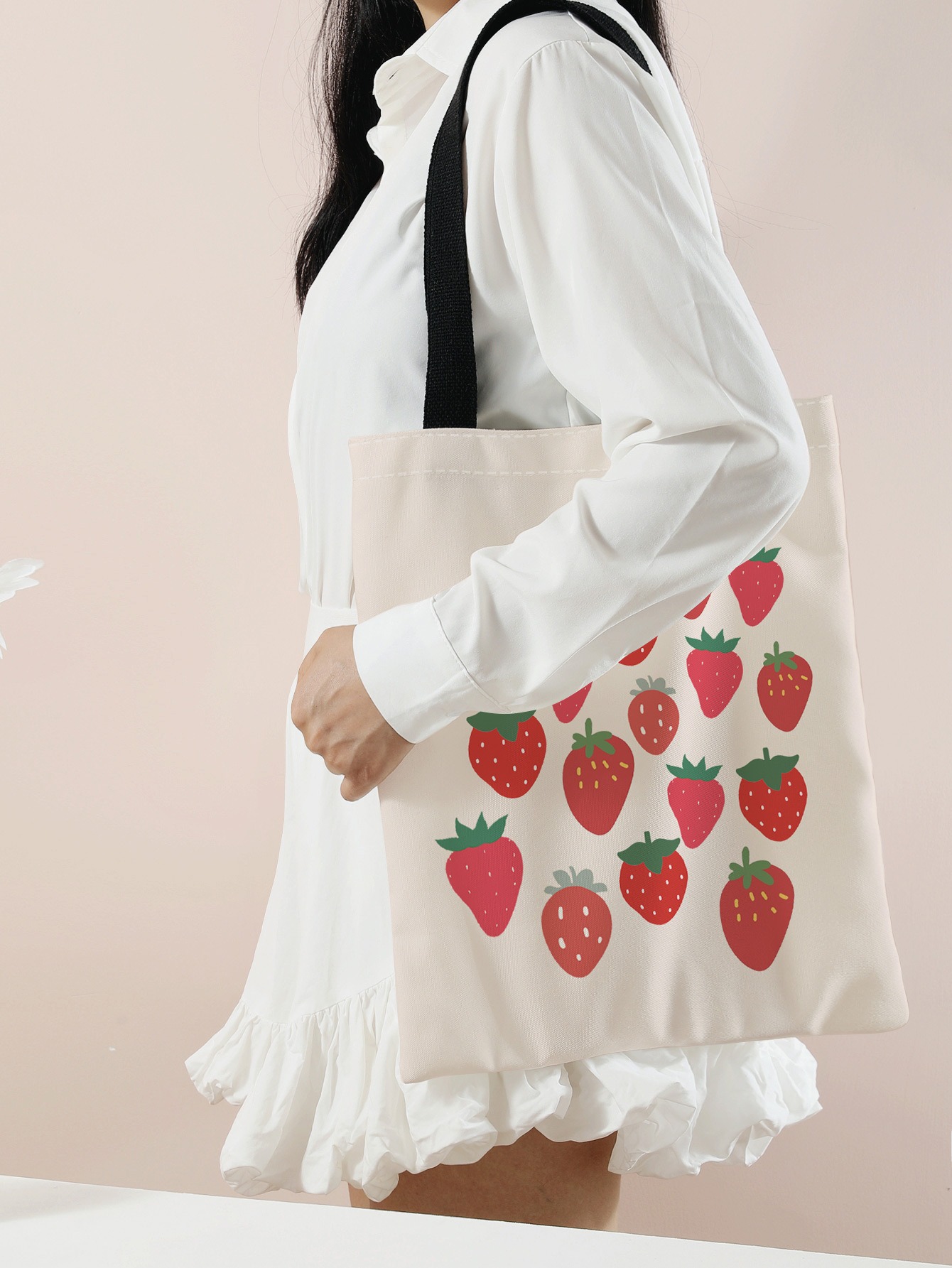 かわいい いちご柄 ショルダーバッグ ファッション 白い トートバッグ 