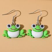 かわいいカエルのピアス  緑のカエル   ファッション 蛙  カエル雑貨   カエルアクセサリー