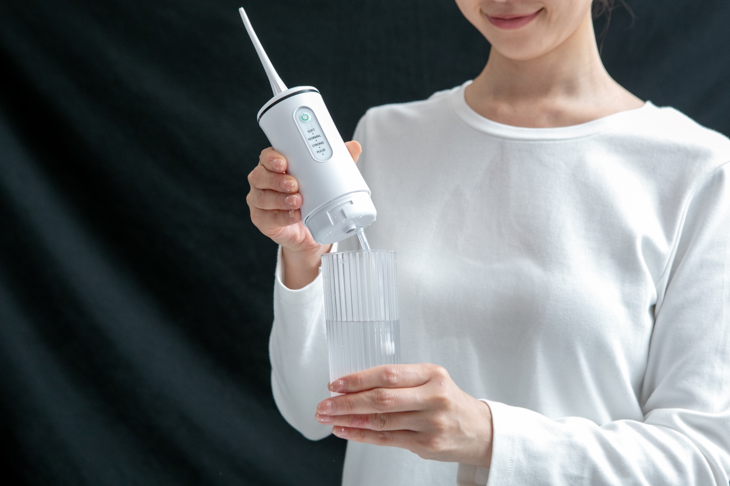 マジカルトゥースウォッシャー 】EC 話題沸騰 口腔ケア 洗浄器