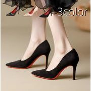 エナメルスエードパンプス