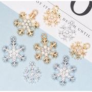 ペンダントトップ diyパーツ アクセサリーパーツ ハンドメイド パーツ メタルパーツ チャーム 雪花