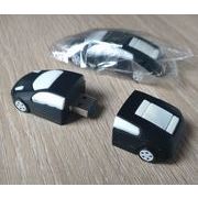 16/32/64GB 車の形をしたUSBフラッシュドライブ - 流行のフラッシュドライブ (黒い車)