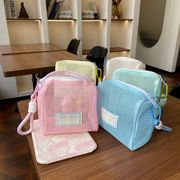 化粧ポーチ 多機能　収納ポーチ　小物収納　韓国ファッション 　デザイン　透かし