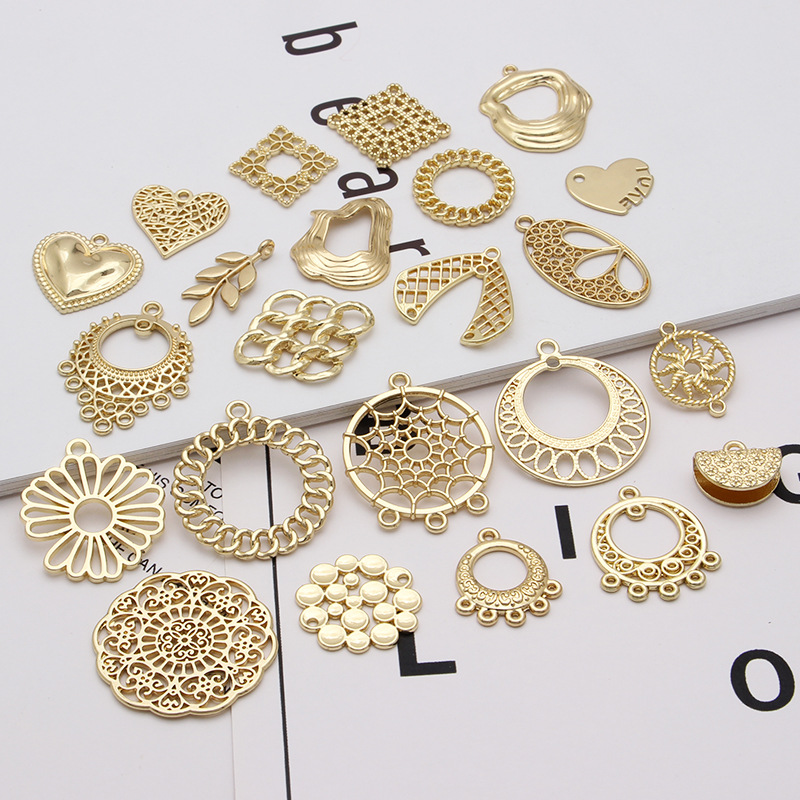 レース風 メタルパーツ すかしパーツ シャンデリア ハンドメイド 手作り アクセサリーパーツ コネクター