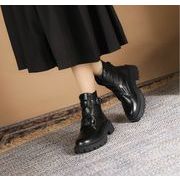 秋冬新作　マーティンブーツ 太いヒール シューズ 定番 デイリールック ショートブーツ  ブーティー 快適