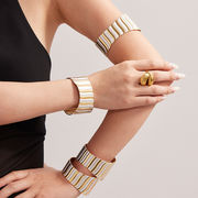 サージカルステンレスバングル　アクセサリー　金属アレルギー対応　ファッション　18kコーティング