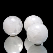 丸玉　アイスクォーツ＜ブラジル産＞　丸