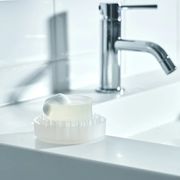 柔らかな突起が支えるソープディッシュ！ ”+d（プラスディー）”TSUNTSUN（ツンツン）ミニ