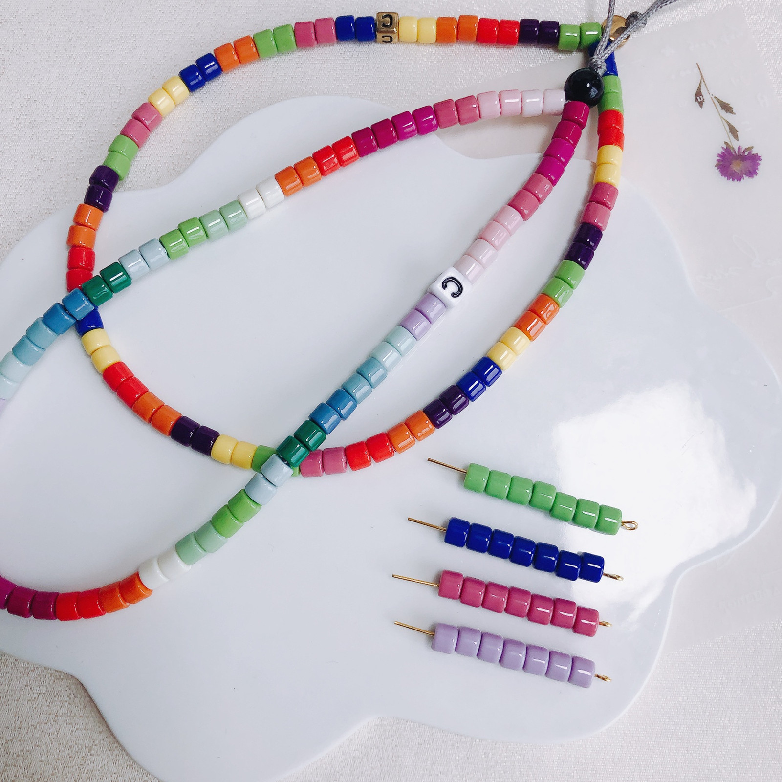 ☆ハンドメイド素材特集☆全品50％OFF♪300円・1500円・5500円割引
