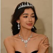 花嫁用 ティアラ3点セット ネックレス＆ピアス付き 欧米風 豪華でエレガントなウェディングアクセサリー