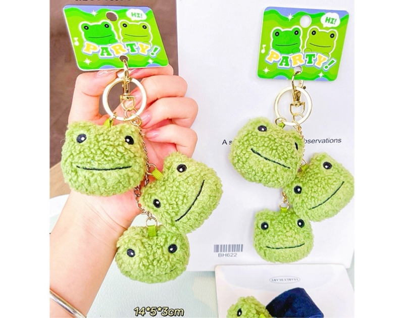 カエルのキーホルダー ス ぬいぐるみキーホルダー 蛙 キーチェーン