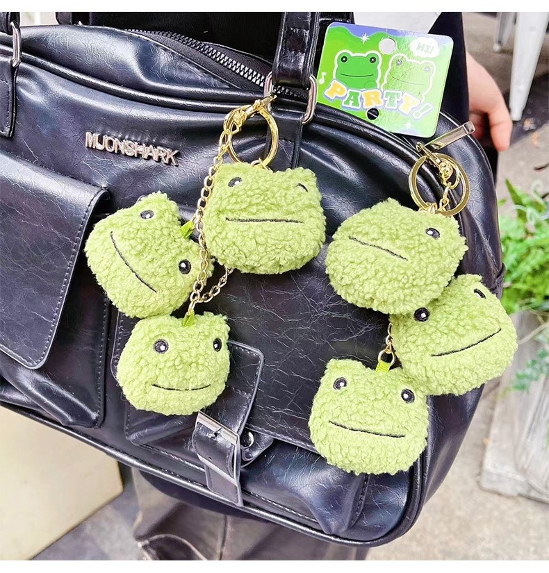 カエルのキーホルダー ス ぬいぐるみキーホルダー 蛙 キーチェーン