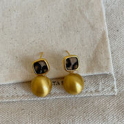 ピアス　レディース　韓国ファッション　デザイン　ins