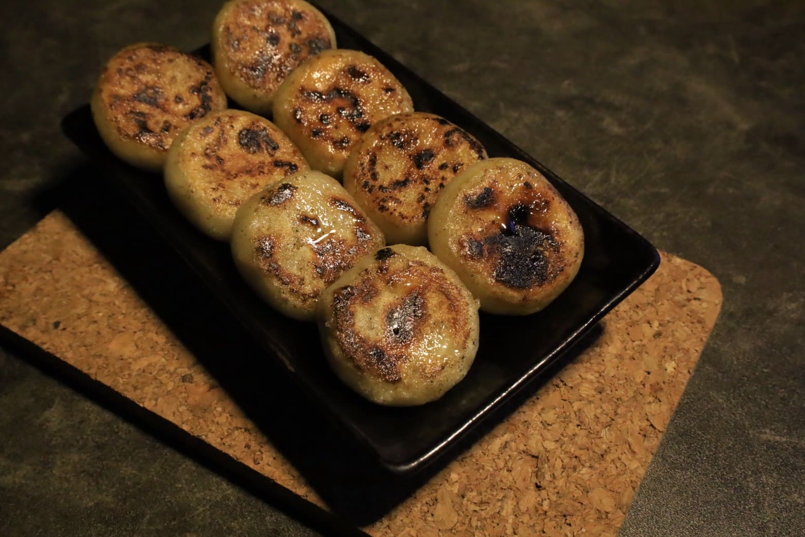 冷凍雷神焼き小籠包240個入り（8個入りトレー×30袋入り）