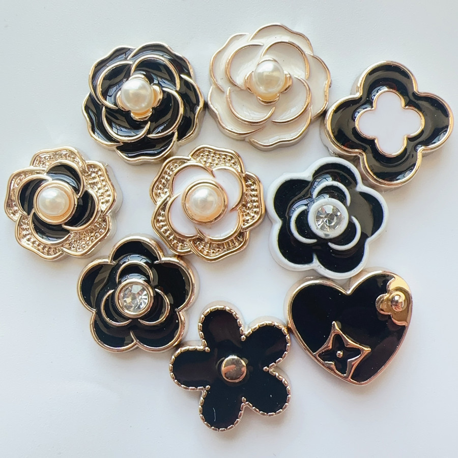 パリ デコパーツ PARIS モノトーン パール カメリア フラワー ハンドメイド アクセサリーパーツ クローバー