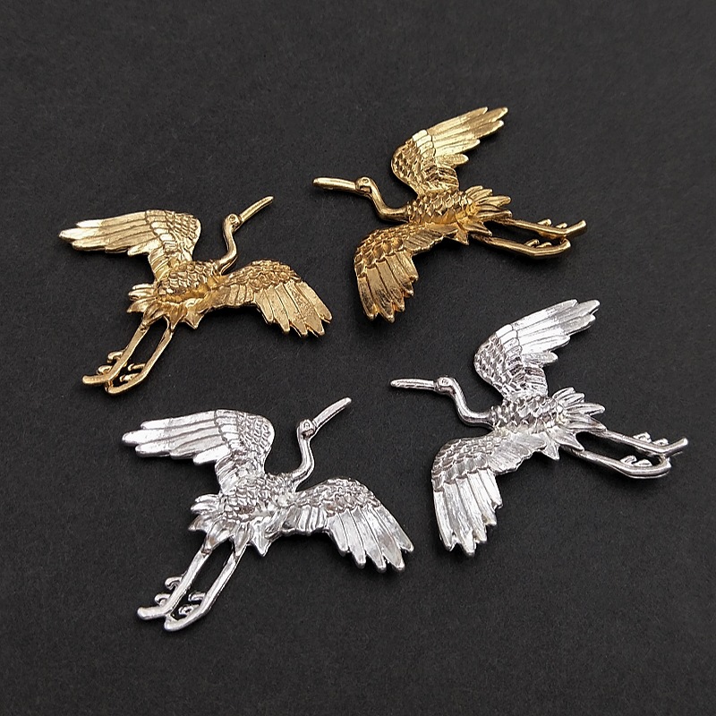 金属パーツ 和風 メタルパーツ 鶴 飛びツル ハンドメイド材料 アクセサリーパーツ 手作り お正月飾り 立体